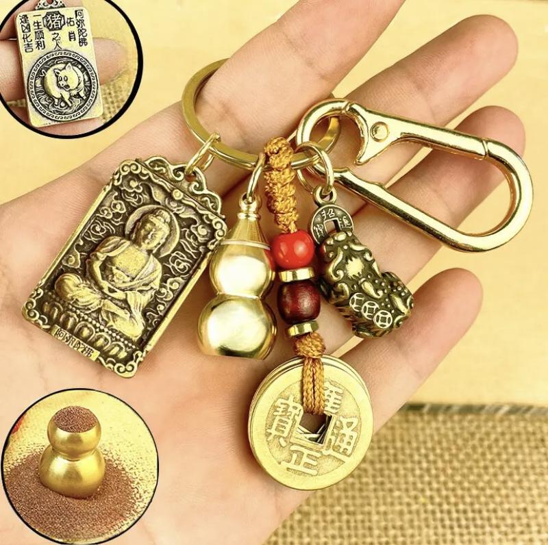 ( TẶNG MÓC BẤM, CÁT CHU SA ) Móc Khoá Đồng Thau 4 Món Ph.ật Bản Mệnh 12 Con Giáp, Dây 5 Đ.ồng X.u, Tỳ Hưu Ngậm X.u, Hồ Lô Rỗng Mở Được - Móc khóa Nam - Móc Khóa Nữ - Women