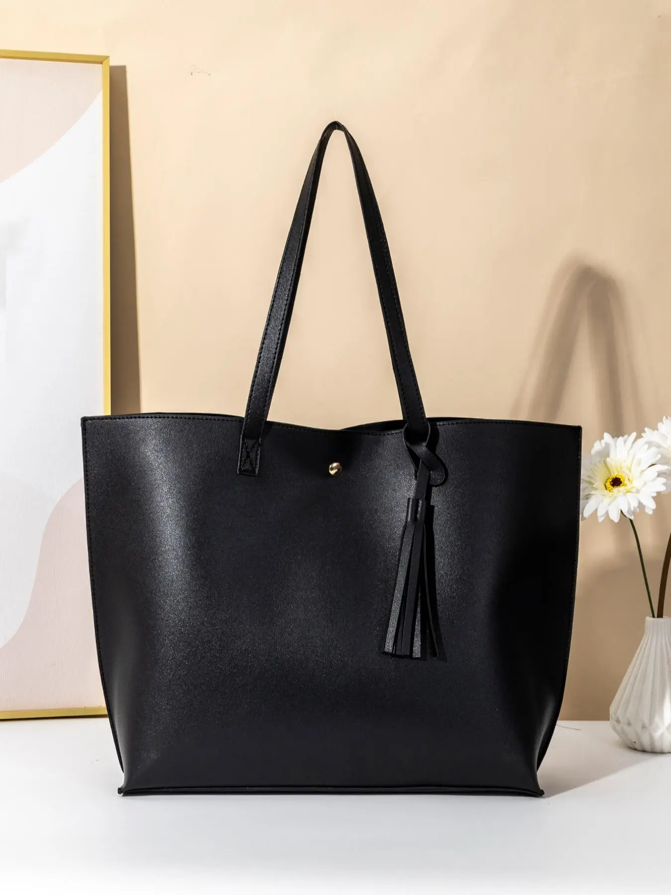 Fashion Solid Color Tassel Decor Pu Leather Tote Bag, Simple Plain Large Capacity Shoulder Bag for Women, Retro Shoulder Bag for Commuters and Students, Handbags for Women