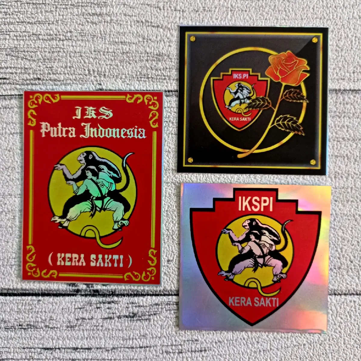 Stiker Kera Sakti Hologram, Minimal Beli 2pcs