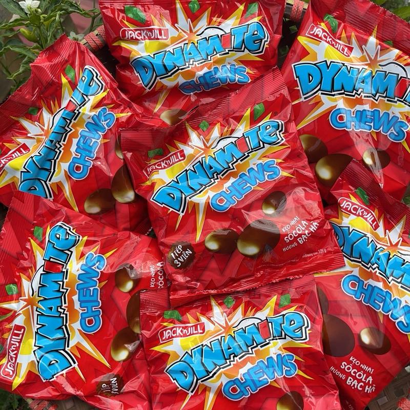1 Gói Kẹo DYNAMITE chews - Kẹo Nhai Socola Hương Bạc Bà Candy Viên Kẹo Ăn Vặt- Gói 125g Kẹo 3 Viên Food tết