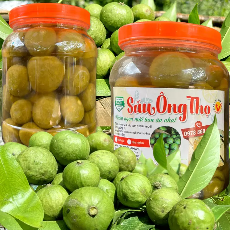 Hộp 2 Kg Sấu Ngâm Đường Gừng Ông Thọ Chua Ngọt Ăn Vặt 1