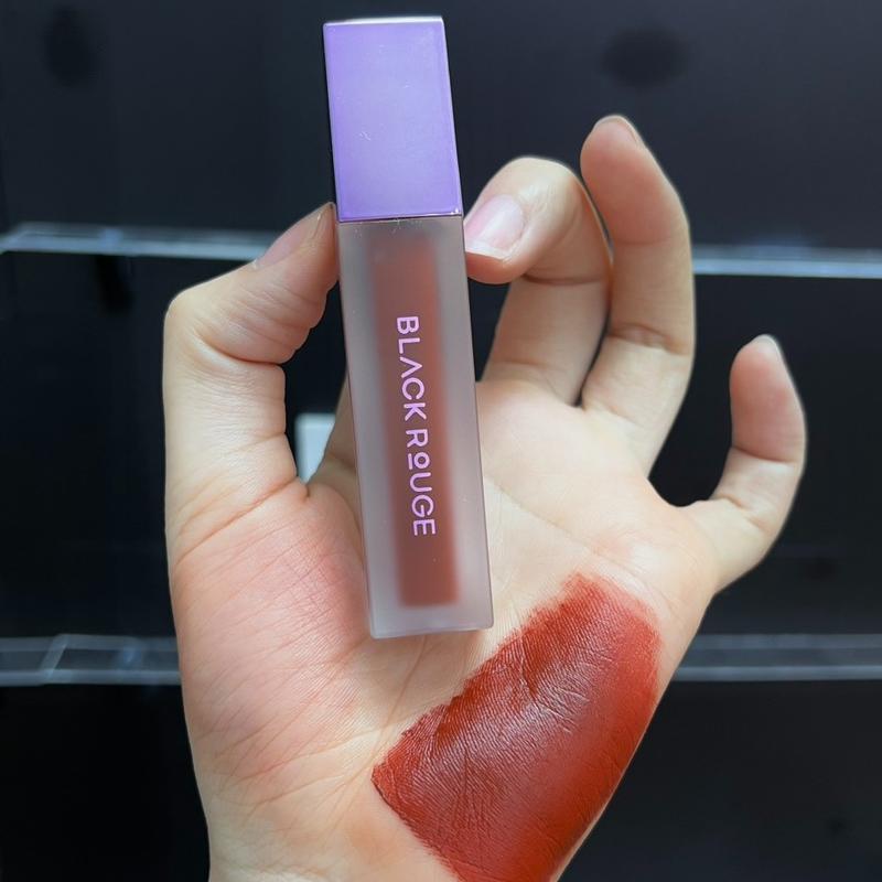 Son Black Rouge màu đỏ nâu A12