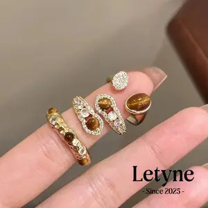 [Letyne] Cincin gaya kencan unik bentuk ular batu mata harimau warna ambar A504