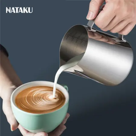 Ca Đánh Sữa Lạnh Inox 304 Có Vạch Chia Rõ Ràng 350ml - 600ml - 1000ml 7