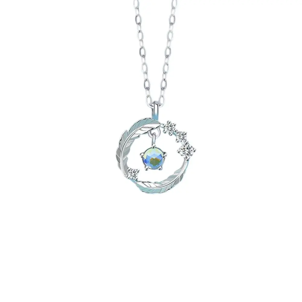 Alloy Feather Zircon Pendant: Chic & Elegant Accessory