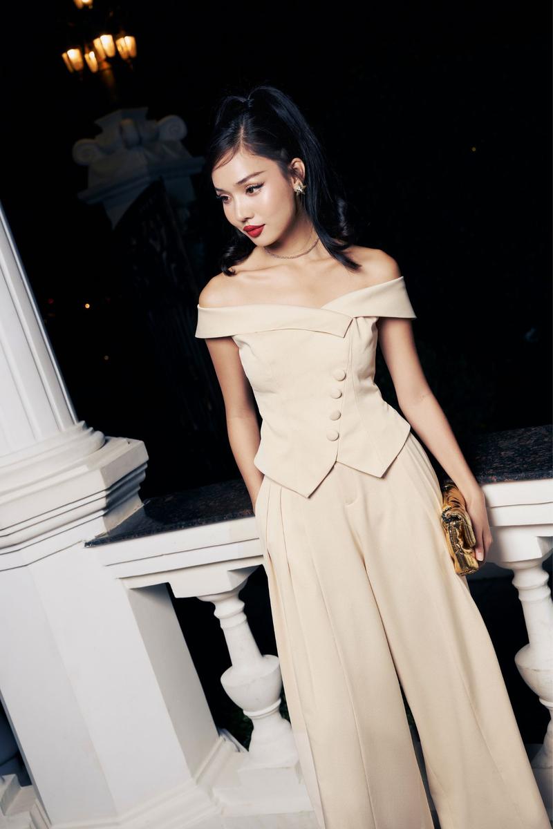 Product Introduction of Vella Fashion - Quần culottes nữ đen / trắng có túi VQ23140 39