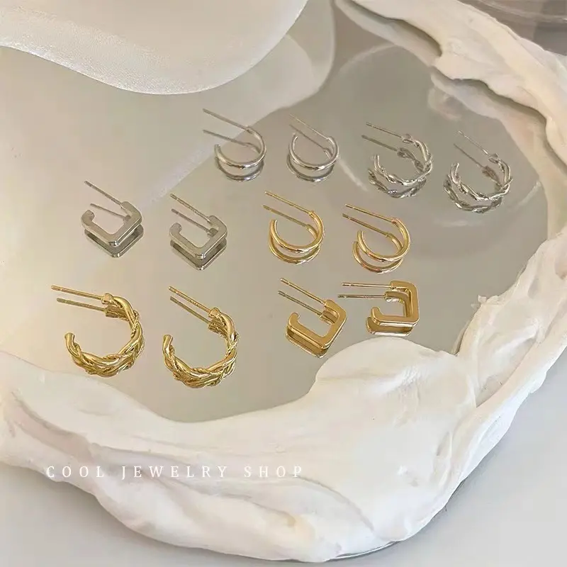 A76 Anting Tusuk 3 in 1 Fashion Wanita