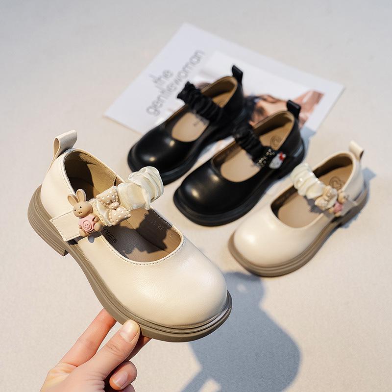 Product Introduction of Giày Búp Bê Trẻ Em Phong Cách Anh Quốc Quai Nhún Đính Gấu Thỏ Xinh Xinh Dễ Thương Size 26-36 29
