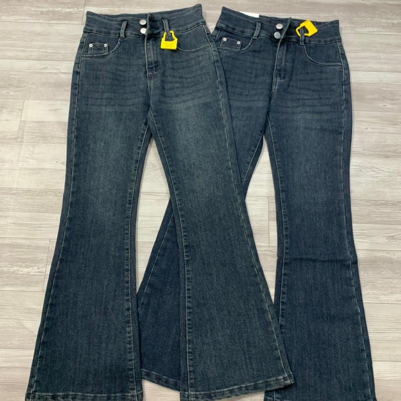 Quần jean loe CC phối 2 cúc màu xanh đậm chất co giãn mềm dài 94cm Nữ Women Pants Có Túi ống