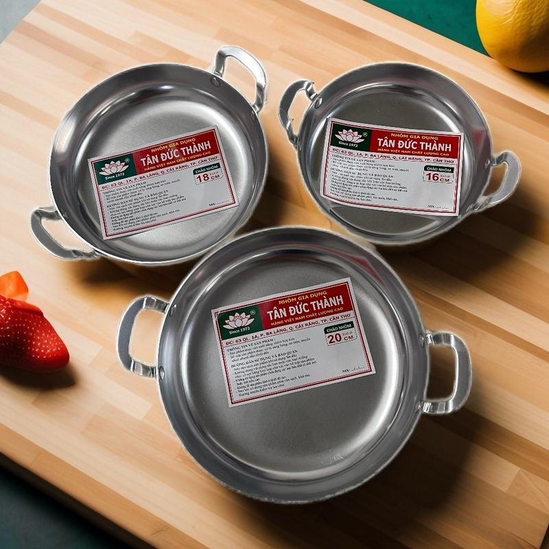 Set 3 chảo đáy bằng không nắp nhôm Tân Đức Thành size 16-18-20 cm