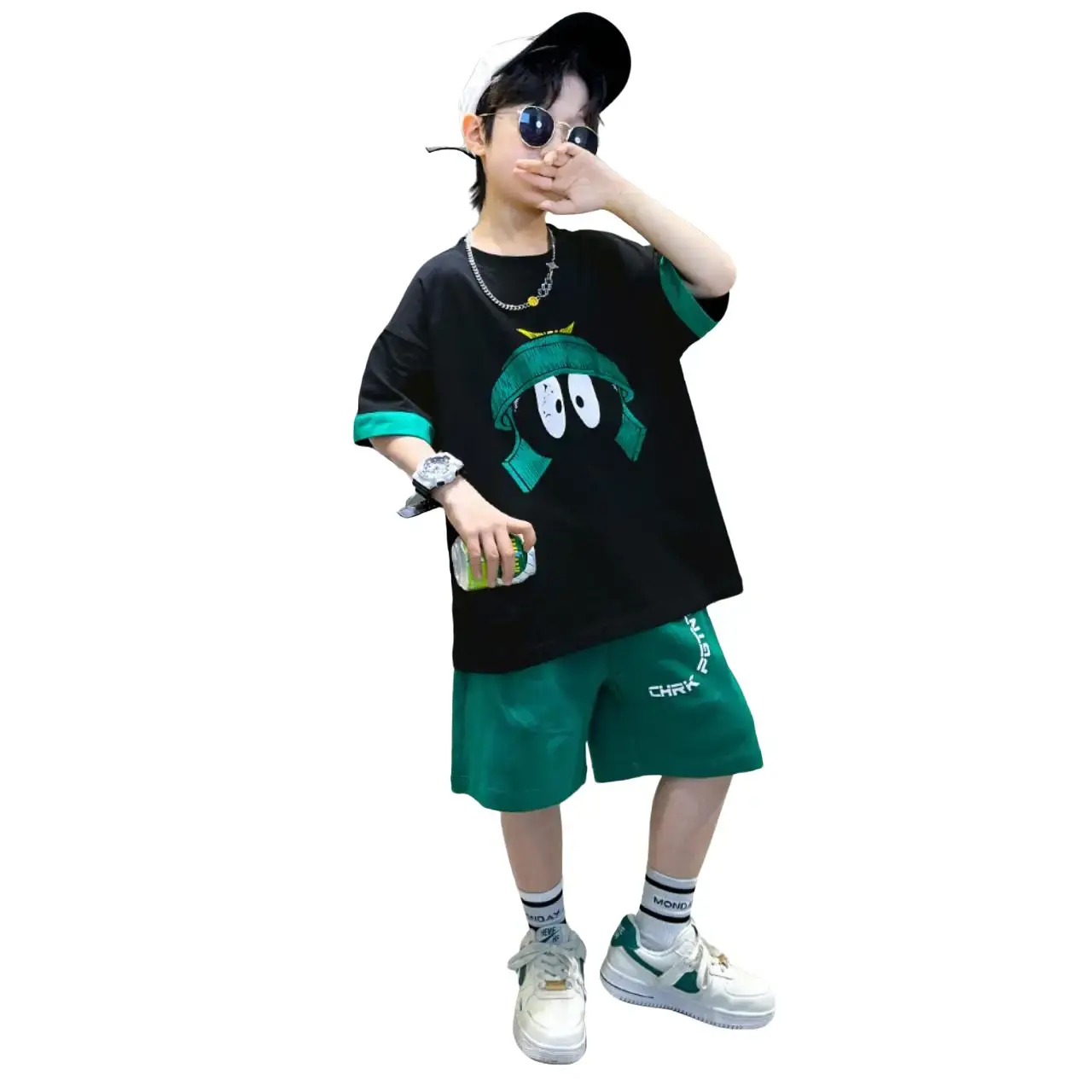 Set bộ quần áo bé trai 16-45kg mẫu chữ CHRK. Chất liệu cotton, co dãn thoáng mát.