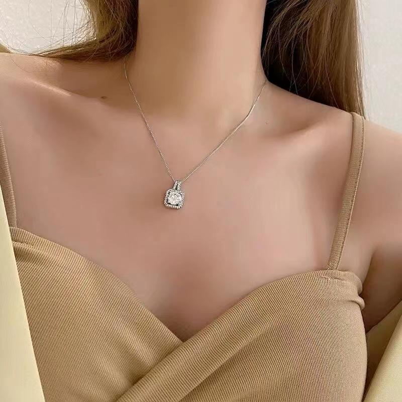 Kalung Modis moissanite 1ct berlian Moissanite desain persegi 2