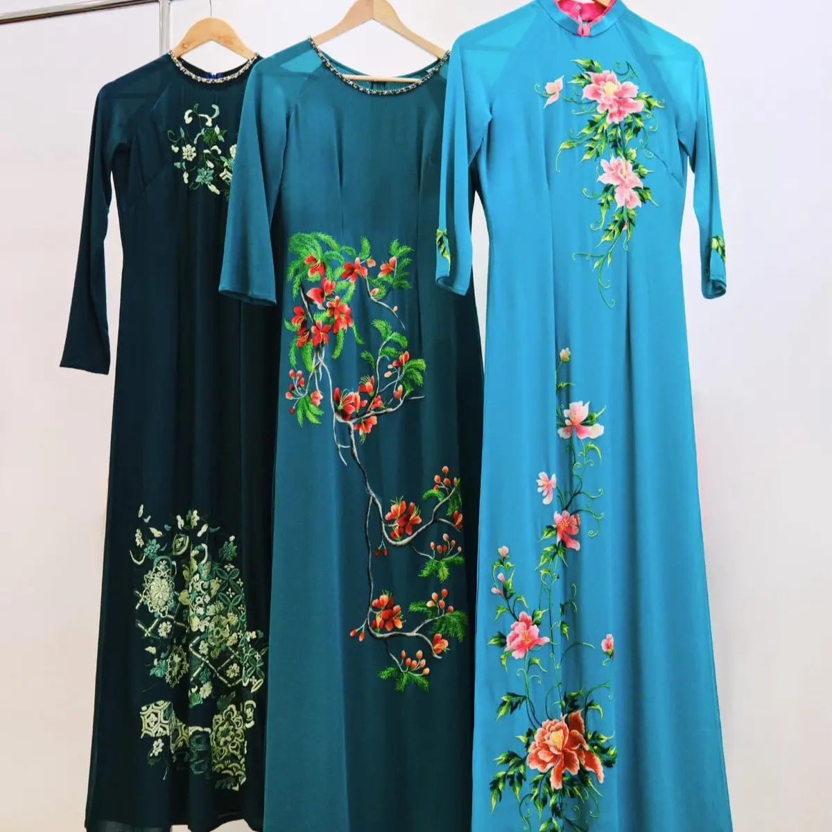 Áo dài thiết kế | Hàng trưng bày showroom | [Áo dài Ngọc Ánh]  Nữ