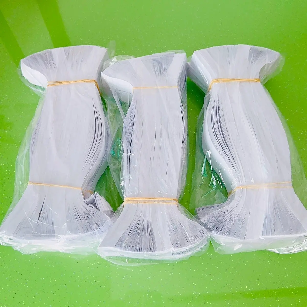 Giấy bó tiền bằng tay 1000 bộ  sử dụng trong ngân hàng kho quỹ