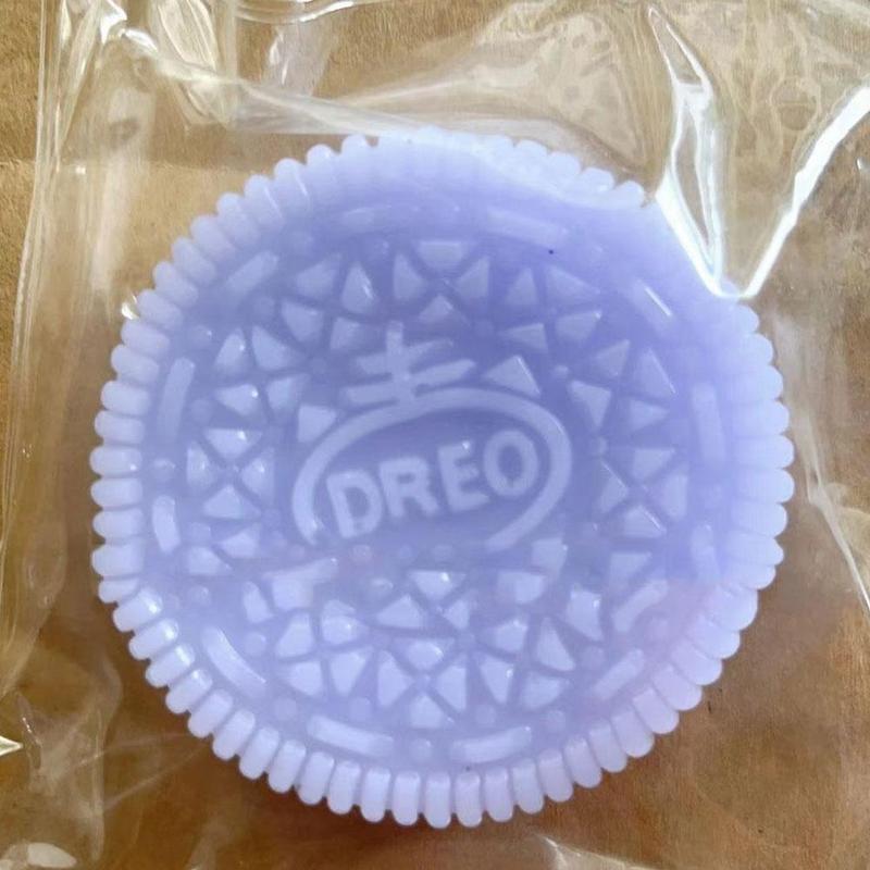 Product Introduction of Biscuit Decompression Toys Cookie Biscuit Simulation Toys Super Soft Decompression Venting Toys Handmade Silicone Toys 24