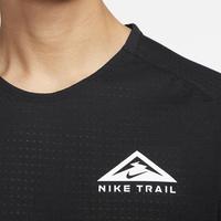 Gambar Baju Trail Nike Dri-Fit Trail Solar Chase Tee Black Original DV9306-010 - M dari STARTING LANE OFFICIAL Kota Administrasi Jakarta Selatan 3 Tokopedia