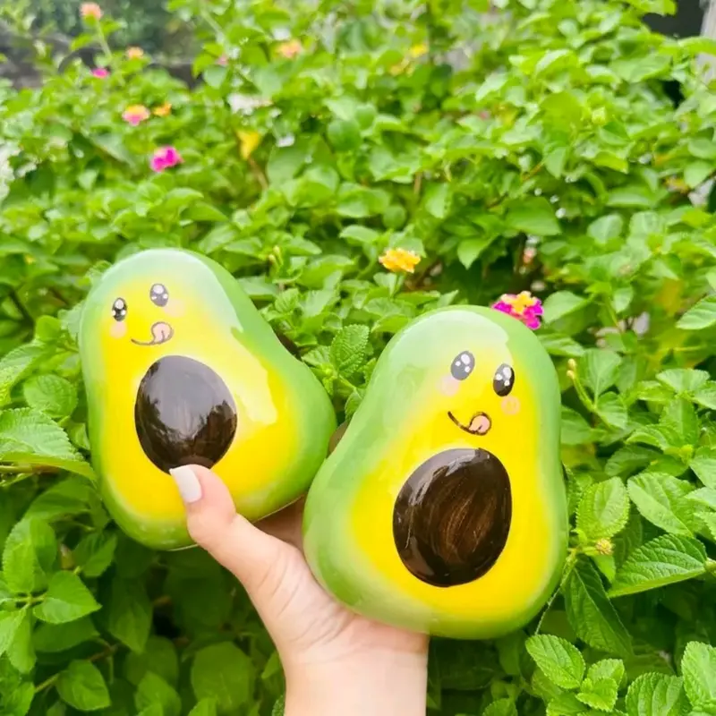 Heo sứ tiết kiệm hình Trái Bơ dễ thương gồm 2 size: mini và lớn - Ống Tiết Kiệm 3