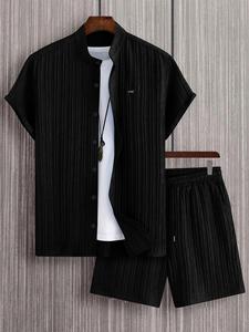 Conjunto de Dos Piezas para Hombre con Textura Sólida en Manga Corta y Shorts, Excluye Collar, Corte Regular, Moda Casual Cómoda y Transpirable para Verano, Ropa de Hombre para Uso Diario