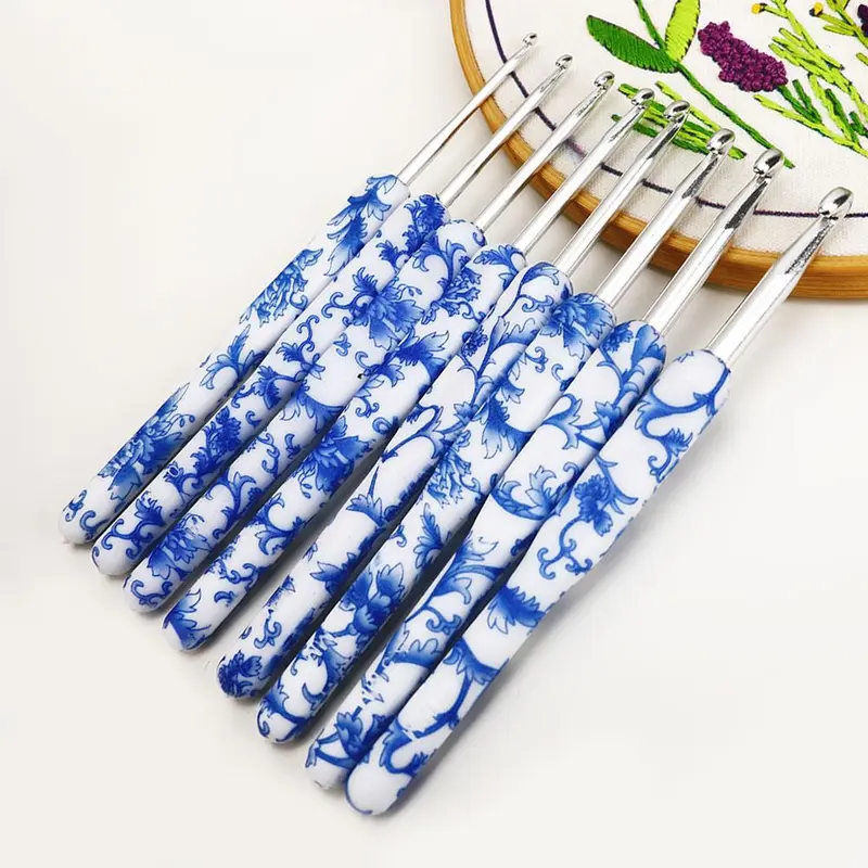 8pcs/set Blue and White Porcelain Pattern Crochet Hook Set, Crochet Supplies For DIY 3