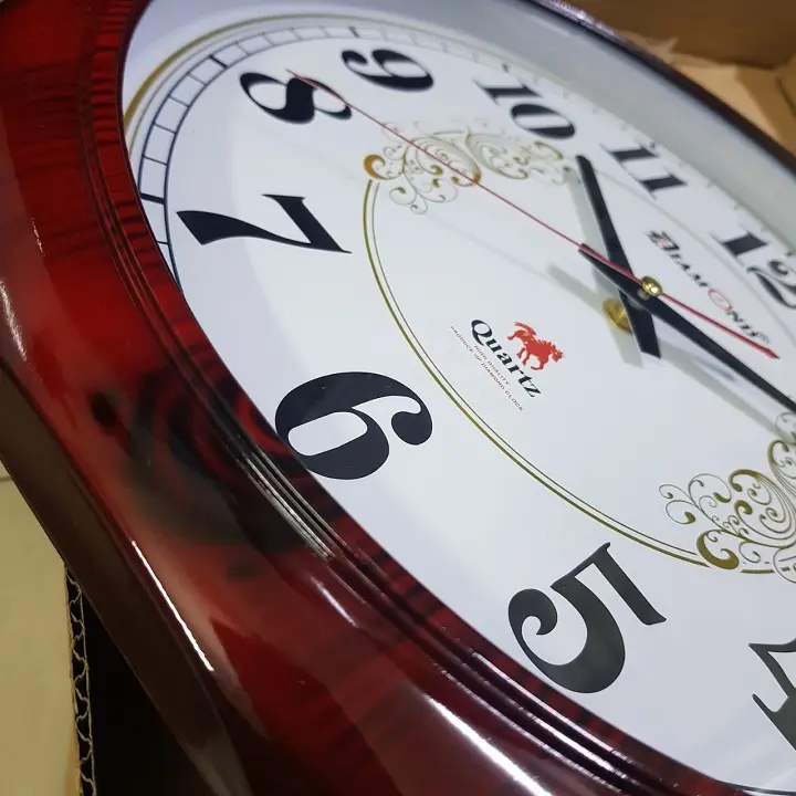 ĐỒNG HỒ TREO TƯỜNG KIM TRÔI 35CM DIAMOND 2