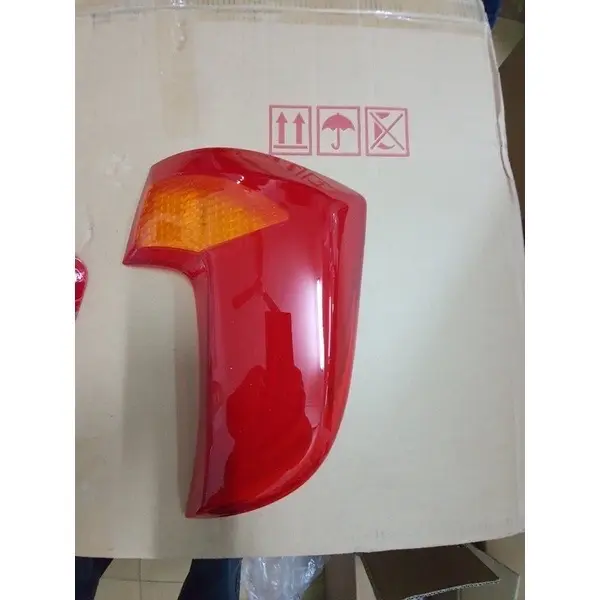 nắp đèn hậu Kia morning đời 2015-2018 3
