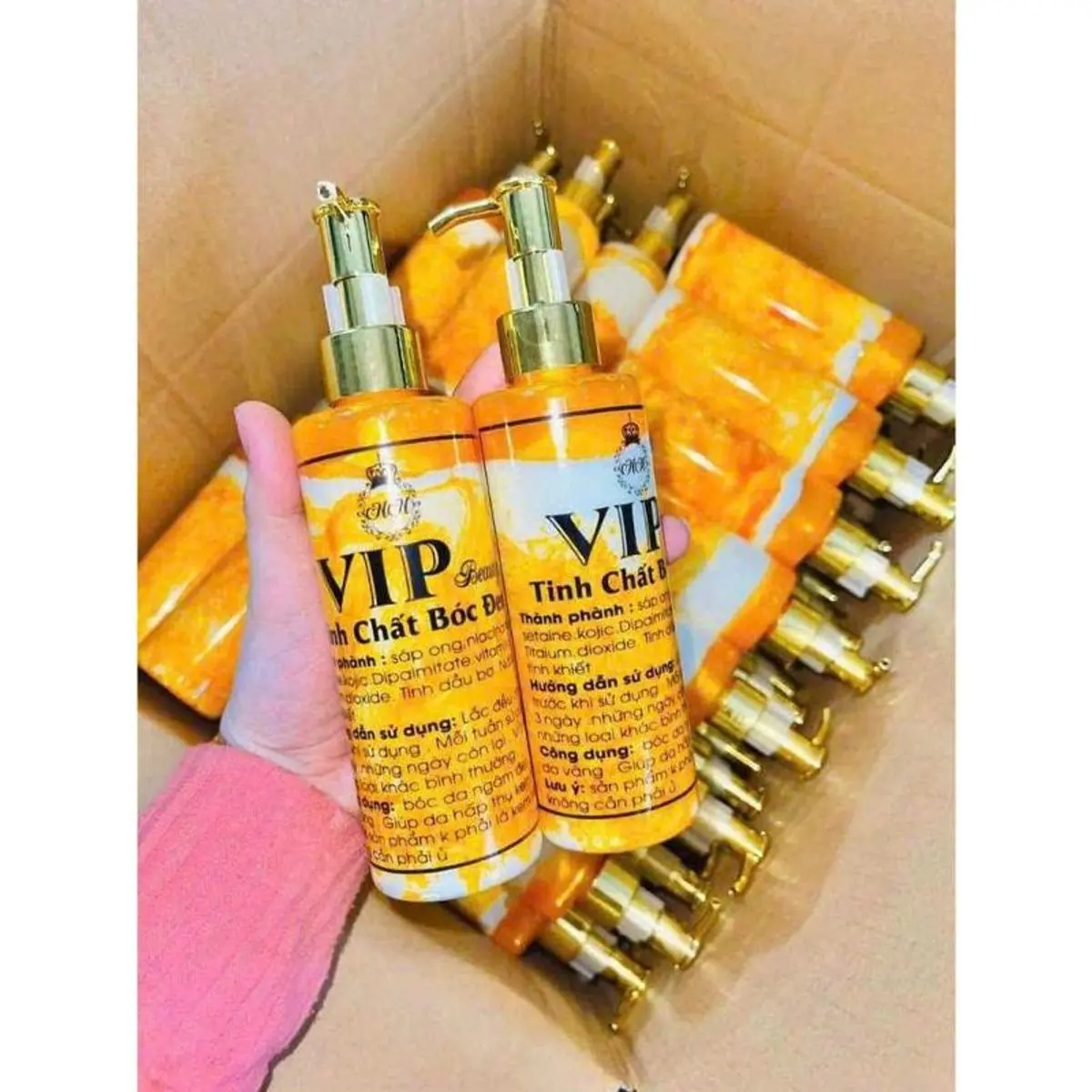 Kem Body Tẩy Trắng Tinh Chất Bóc Đen Vip 200ml , Không Cần Ủ Vẫn Trắng , Không Lộ Vân Dưỡng Da Body duong trang whitening  body