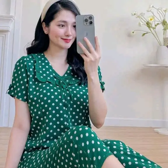 BỘ 9 tấc Lụa mango cao cấp hoạ tiết chấm bi - lụa chính phẩm mềm mịn, mát mẻ ngày hè dành cho chị em