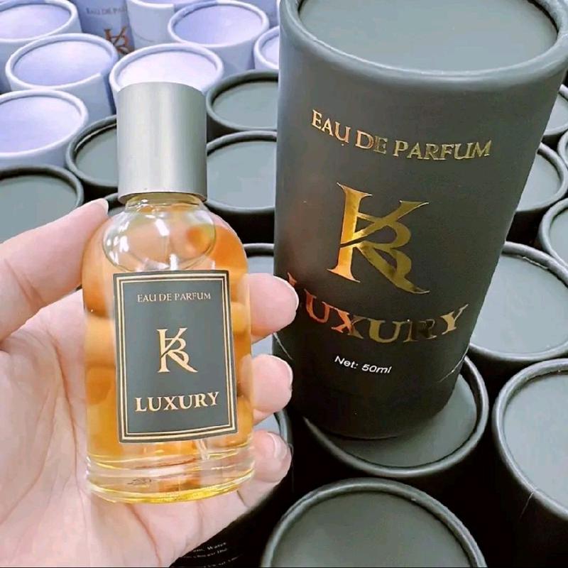 Nước Hoa Nam Nữ Thơm Nguyên Ngày 50ml 0