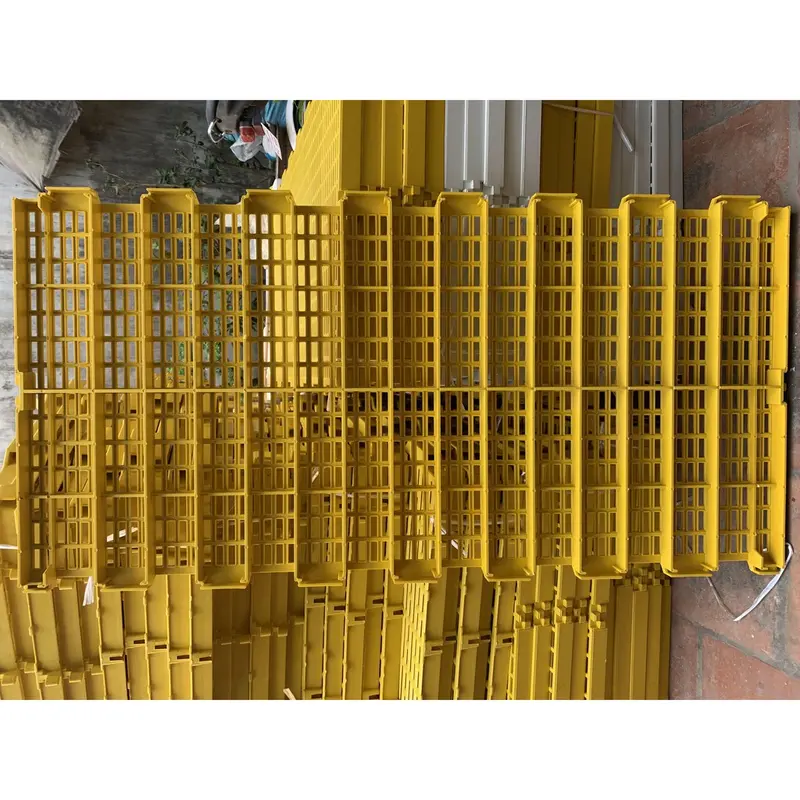 Sàn Nhựa Chăn Nuôi Chó, Mèo Thú Cưng, Chim Gà, Vịt Dễ Vệ Sinh, Sạch Sẽ Kích Thước 100x50x3cm - Nhựa Bền Đẹp, Lỗ Vuông 2cm, Khối Lượng 2500g 6