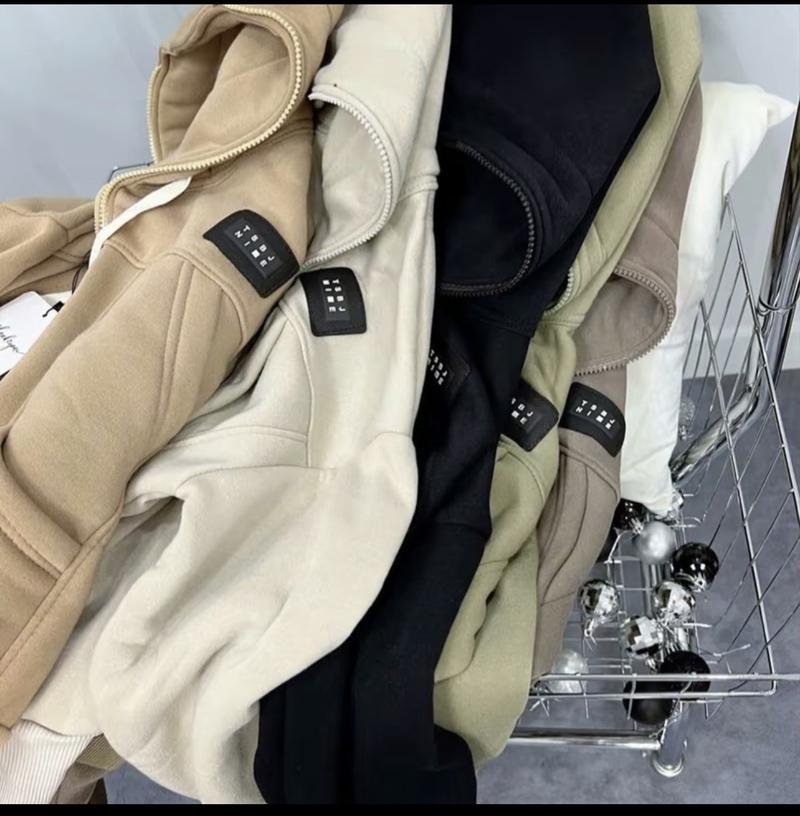 Product Introduction of Áo khoác nỉ 6 túi nón to 2 lớp tay xỏ ngón, form 75kg vừa - Hana Store 14