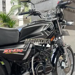 STRIPING STICKER LIS LES POLET stiker yamaha RX KING tahun 2004 hitam full set  kualitas terbaik ter murah Mahkota Stiker