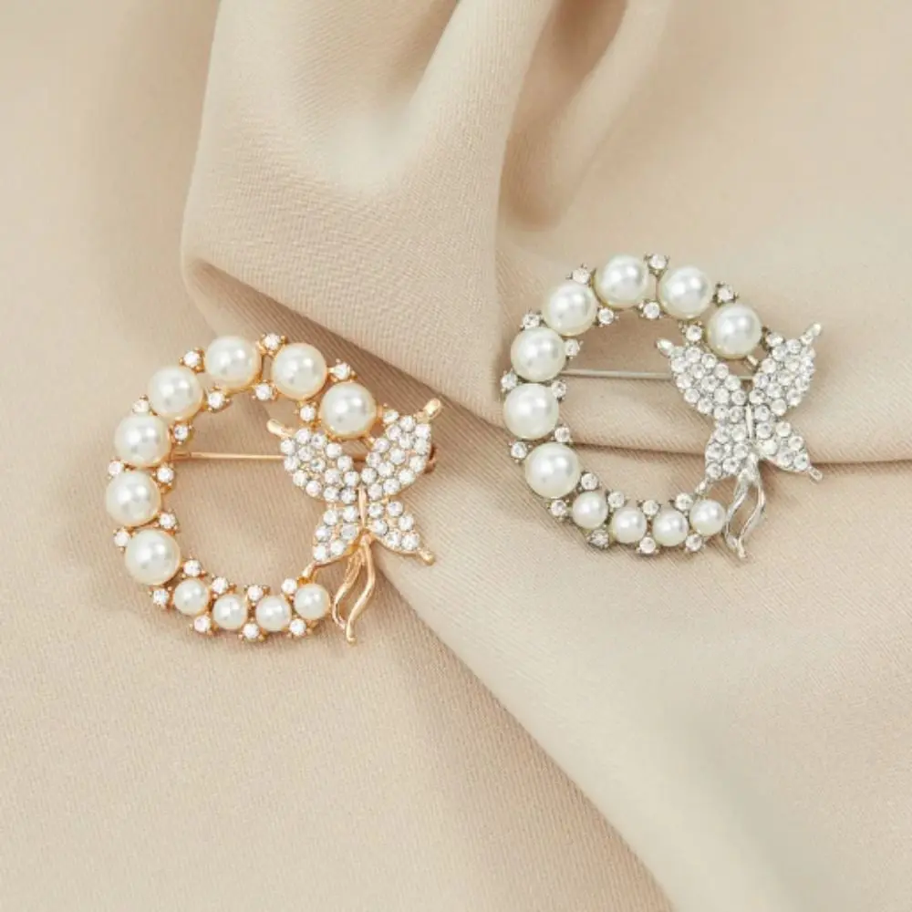 Butterfly Pins Baroque Circle Butterfly Brooch Elegant Trend Wreath Butterfly Brooch Personality Circle Brooches Girls