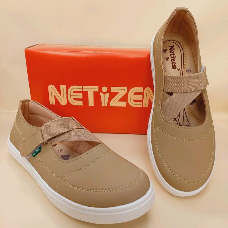 slip on wanita model kickers tersedia bigsize 41-45. New aulia 31 (netizen) Karet Shoes 4