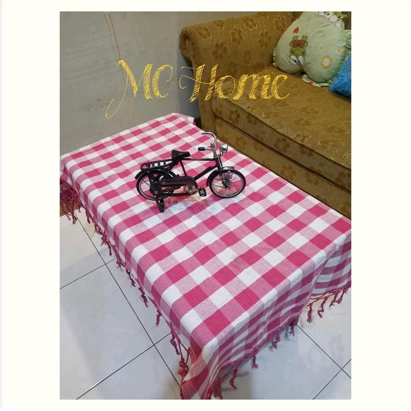 Taplak meja tenun tamu ukuran 100x100 motif kotak-kotak 2