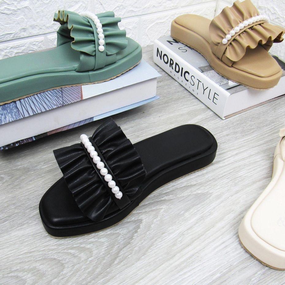 TheMoon.Store - ALEXA Sandal Slop Anak Perempuan Model Mutiara Flat JJ-06 Kaki Karet TheMoon.Store - ALEXA Sandal Slop Anak Perempuan Model Mutiara Flat JJ-06 Kaki Karet