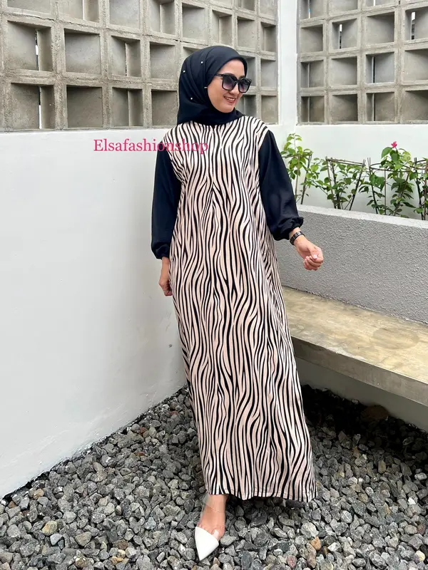 Dress Gamis lebaran terbaru kekinian 2025 kombinasi rayon crinkle Graceva 7