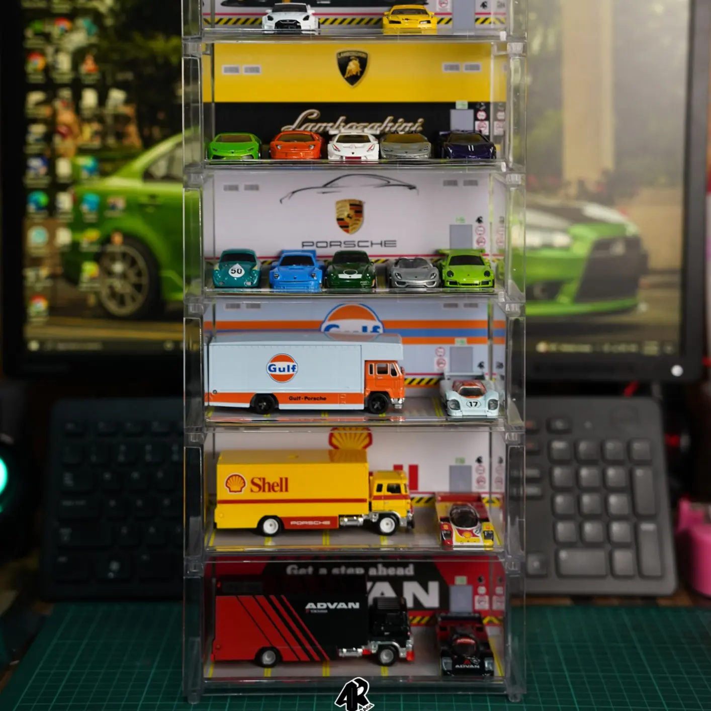 Scale 1:64 Parking Lot Diorama for hotwheels