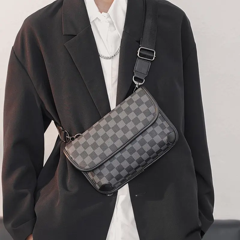 2025 Men's Single Shoulder Bag Trendy Fashion Small Square Leather Plaid Men's Bag Outdoor Messenger Bag Phone Bag Crossbody Bag