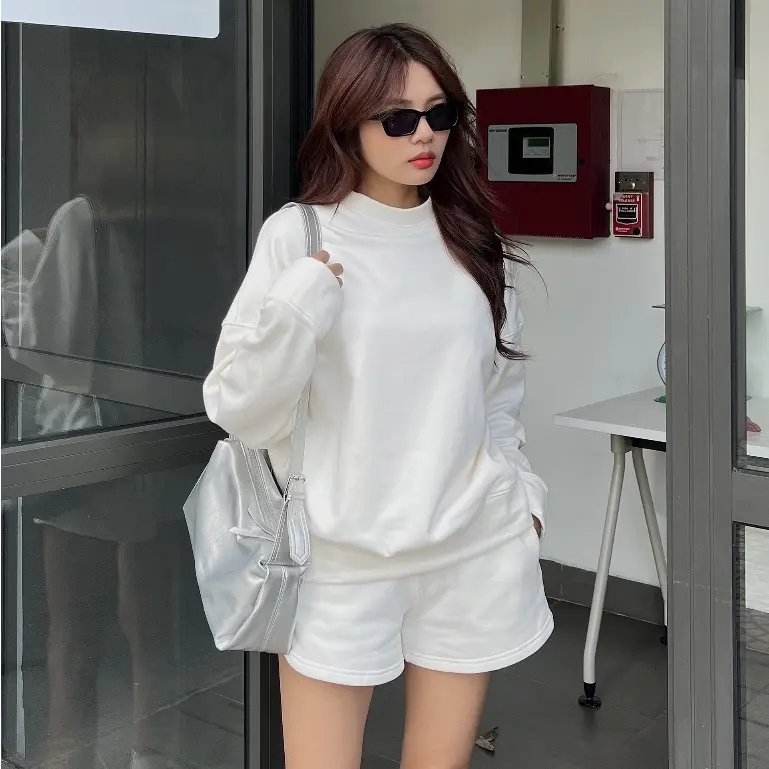 Bộ nữ trơn thu đông 9OUTFIT chất nỉ ép Hàn 2 da mềm mịn thời trang trẻ trung năng động  Áo Top Tre
