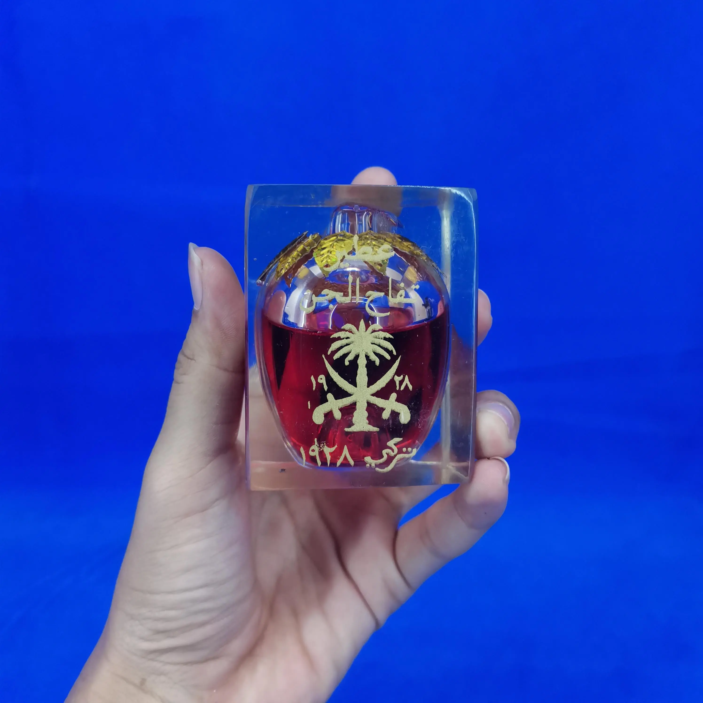 MINYAK APEL JIN MERAH UKURAN BESAR