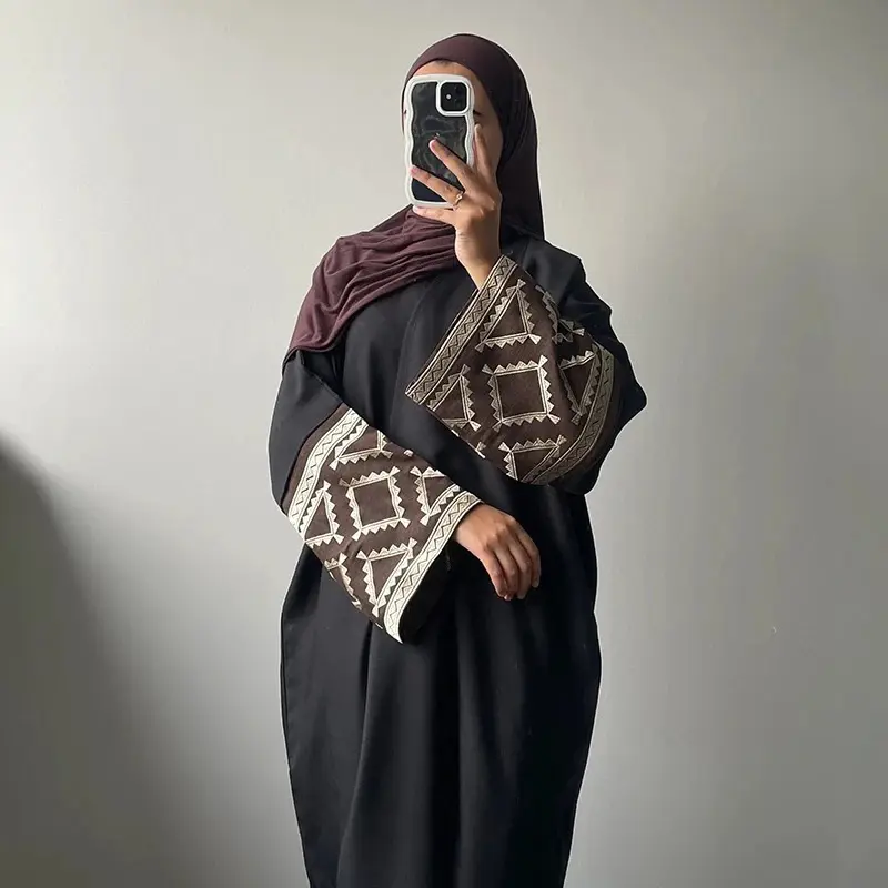 2025 Muslim Middle East Dubai Women's Embroidered Bat Sleeve Loose Cardigan Gown Dress dress  abaya  top 0