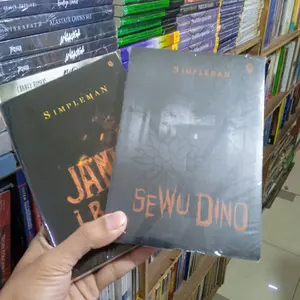 paket 2 buku sewu dino dan janur ireng