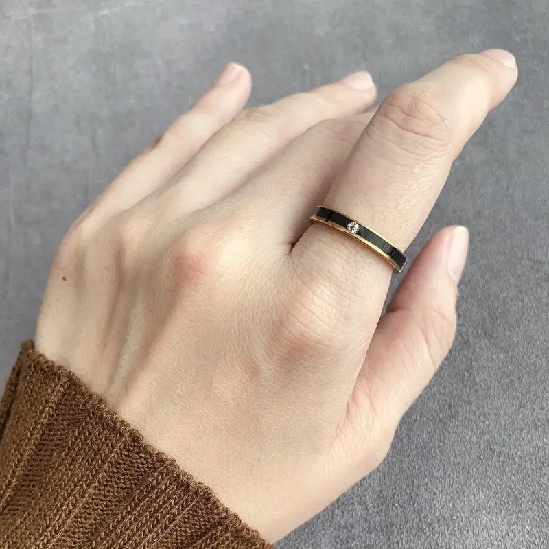 Emily Jewelry - Cincin Titanium Wanita Anti Luntur Perhiasan Perempuan Elegan Mewah Anti Karat Model Cincin Ivory Kode 211 0