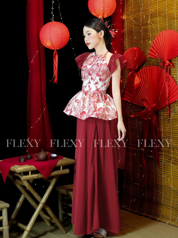 Áo yếm UYỂN CHÂU cánh tiên đỏ đô cùng chân váy hoặc quần - chất liệu tafta gấm - FLEXY thiết kế 7