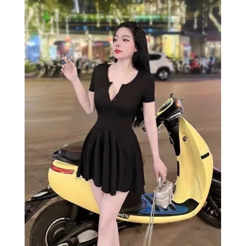 Product Introduction of Đầm Tay Ngắn Dáng Xòe Gài Nút Phong Cách Năng Động Nữ Tính 5