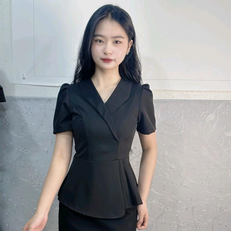 Áo thiết kế V12 chất liệu chéo thái