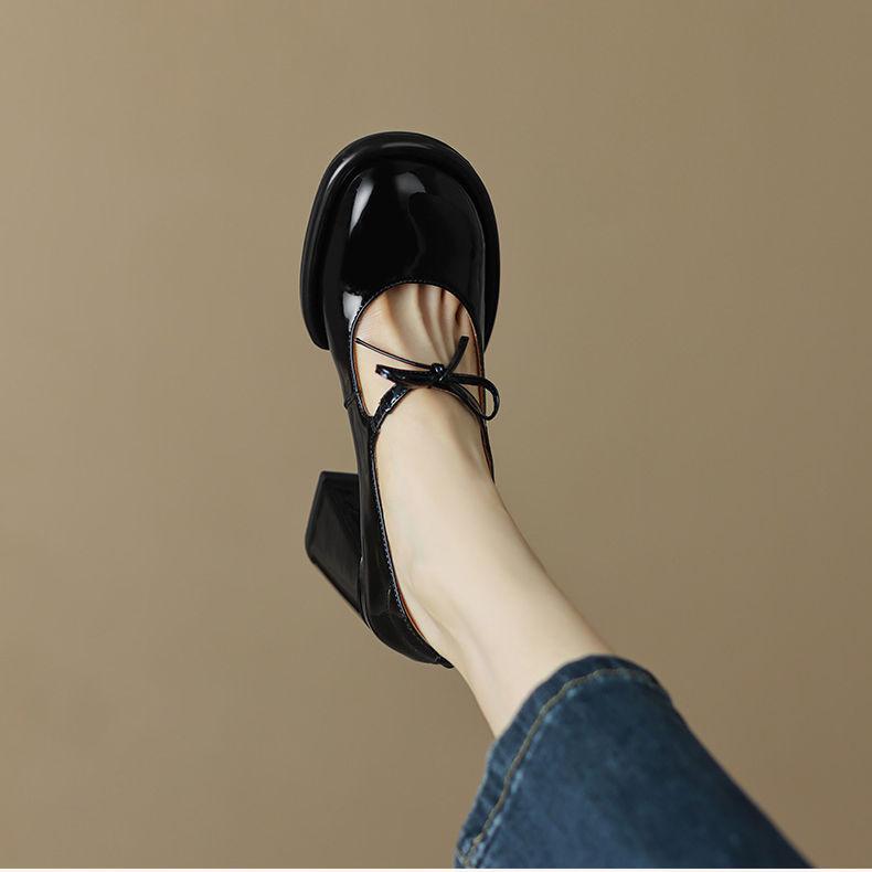 Vintage Mary Jane Flat Shoes, Square Toe Design with Thick Heels, Anti-Slip Design, Available in Multiple Colors, Gift for Girlfriend. 4