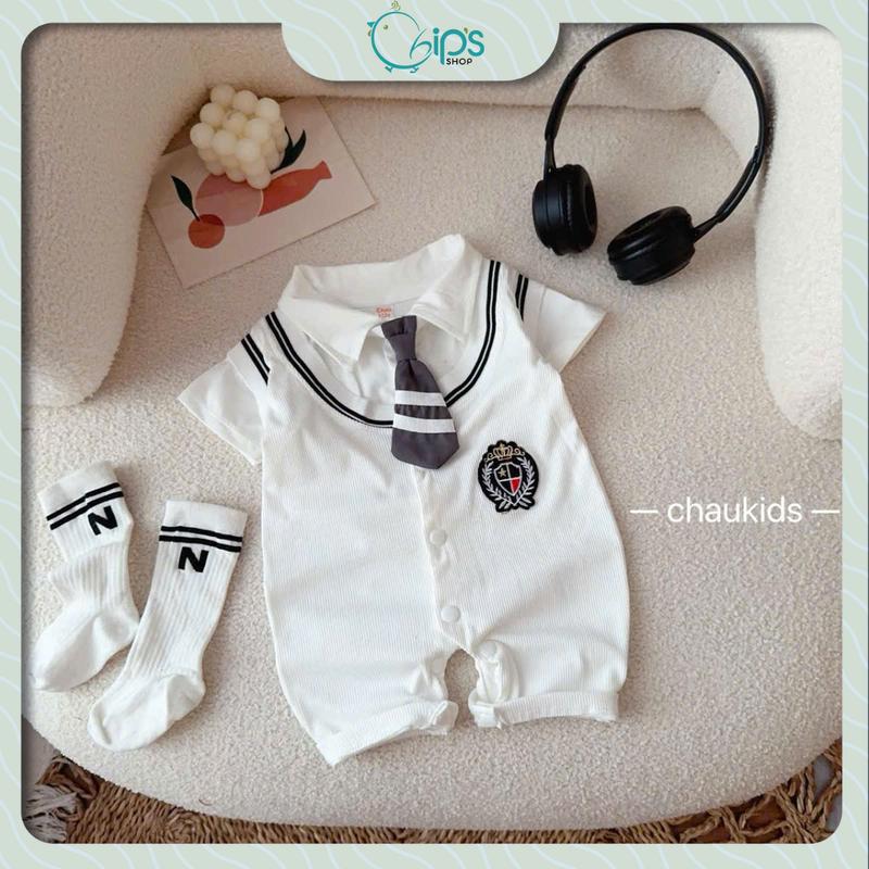 Không kèm tất Body công tử đùi bé trai kèm cà vạt 5-11kg. Bodysuit bé trai đầy tháng thôi nôi chất liệu tăm Hàn. Chip's Shop Cho Bé Jumpsuit