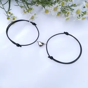 Gelang Couple Magnet Love Pasanngan 2pcs Pria Wanita Tali Korea Hitam Anti Air