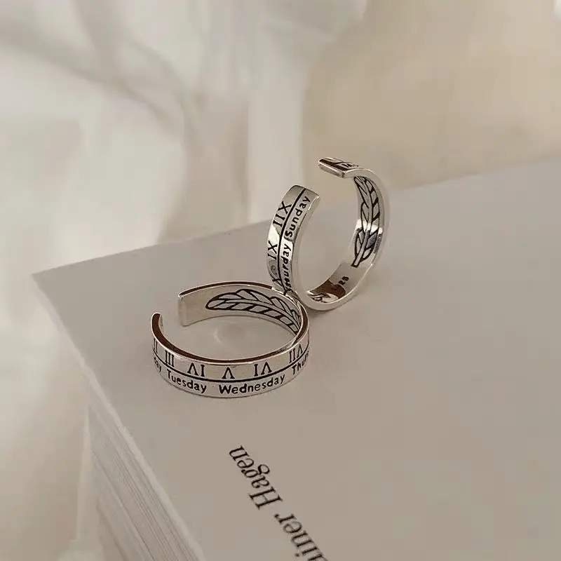 (This Is a Gift, Random Color) Ancient Roman Digital Ring Special-Interest Design Men's Ring Little Finger Ring